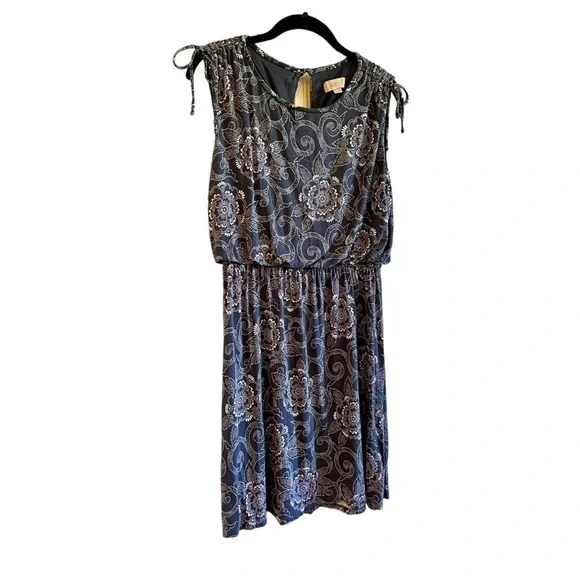 LOFT, CASUAL, SLEEVELESS DRESS IN BLUE PRINT,WITH TOUCHES OF PINK & WHITE.SIZE M - Picture 3 of 7